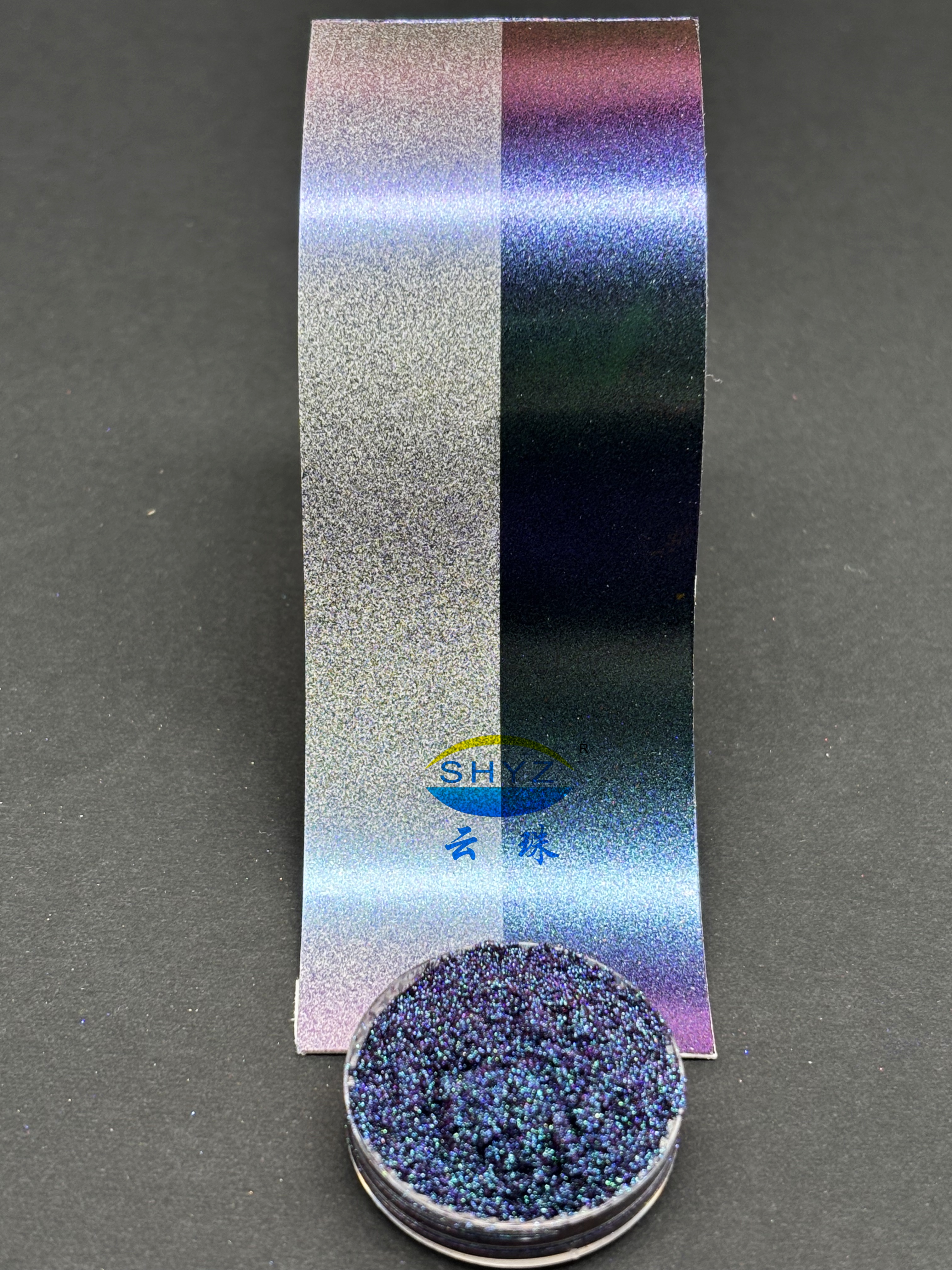 YunMulti™ GRSA00-523H 盛开的睡莲